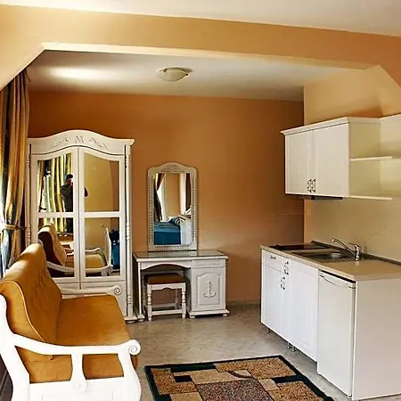 Hotel Family Paros 2 Pomorie