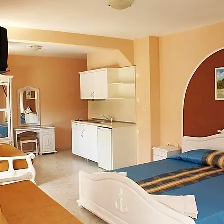 Hotel Family Paros 2 Pomorie